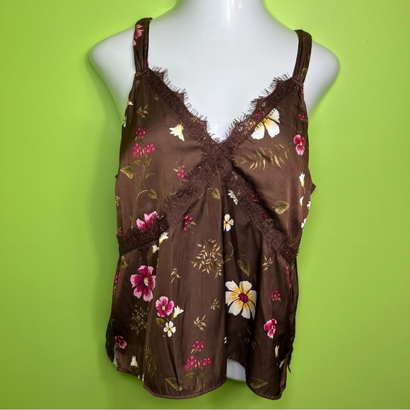 Lace-Trimmed Floral Satin Cami Top size L NWT - Picture 2 of 6